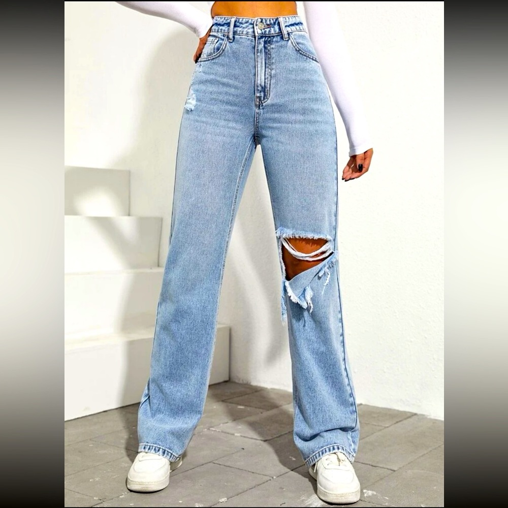 SHEIN High Waist Ripped Boyfriend Jeans  Size: Small  Color: Light/Medium Wash